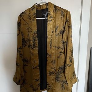 Dynamite open face silk blazer